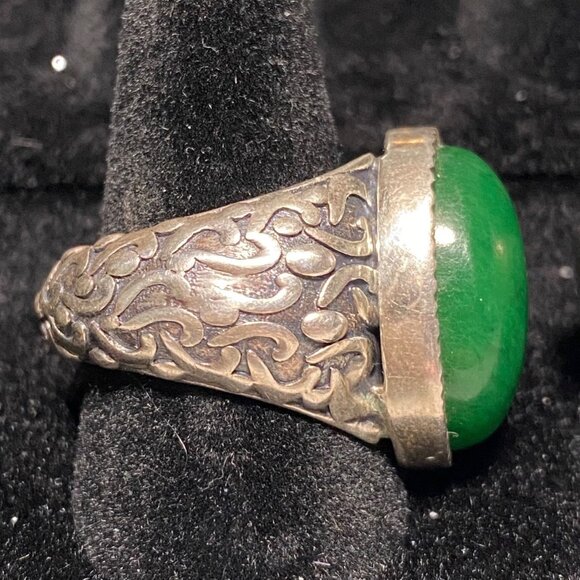 Ring Jade Size 8 Vintage Relief Design Jewelry Sterling Silver Tested - Picture 4 of 13